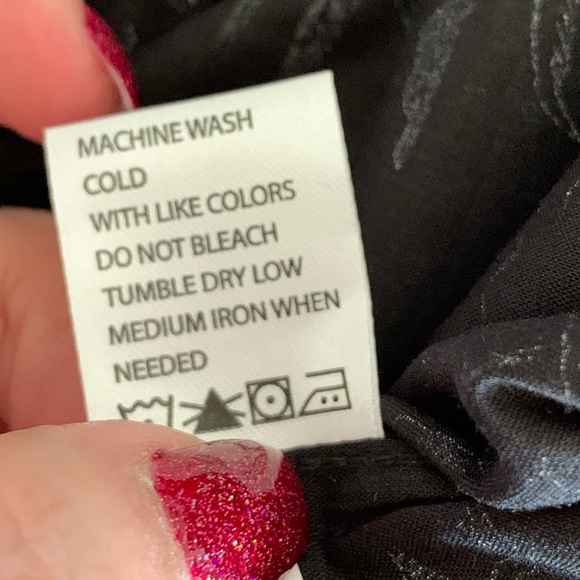 Free Planet Short Sleeve Button Down Black Shirt - Picture 7 of 7